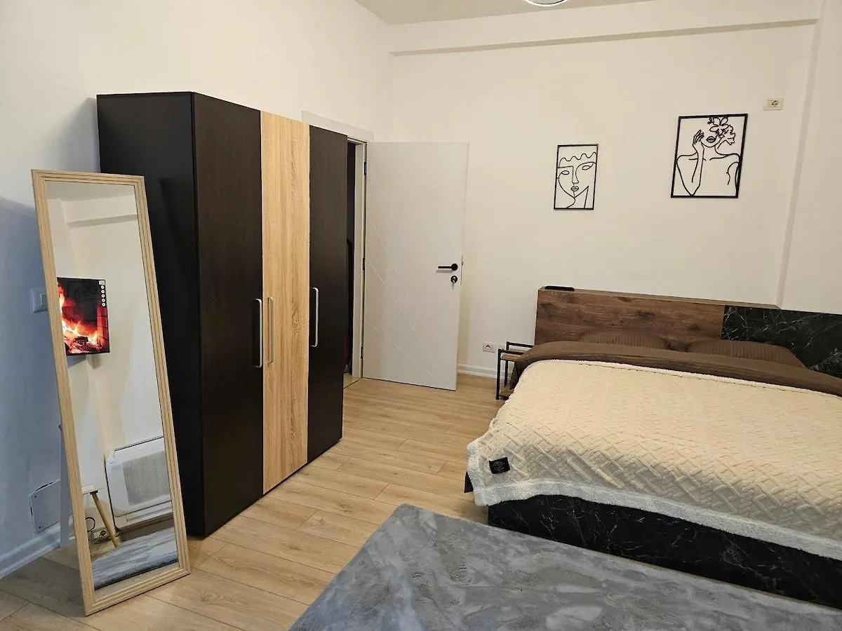Tranquil Studio Apartment Шкодер Албания